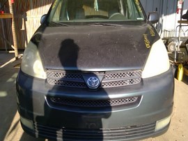 2004 TOYOTA SIENNA, GREEN, XLE MODEL, 3.3L, AT.  Z26294